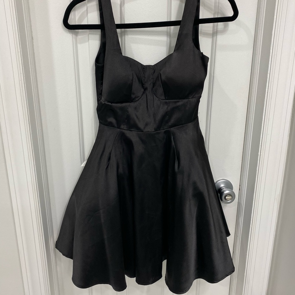 Nasty Gal black dress!💣